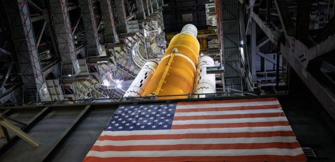 NASA administrator says first SLS launch unlikely until 2022