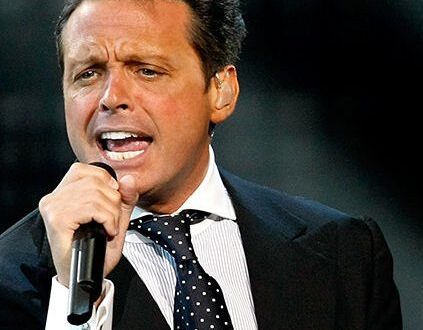 Luis Miguel Net Worth – Biography, Career, Spouse And More